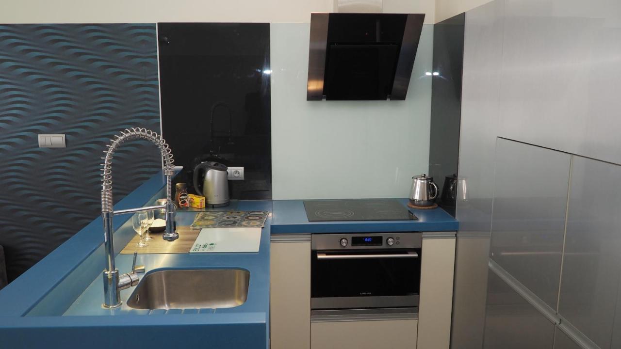 Grand-Tourist Trident Apartments กดัญสก์ ภายนอก รูปภาพ