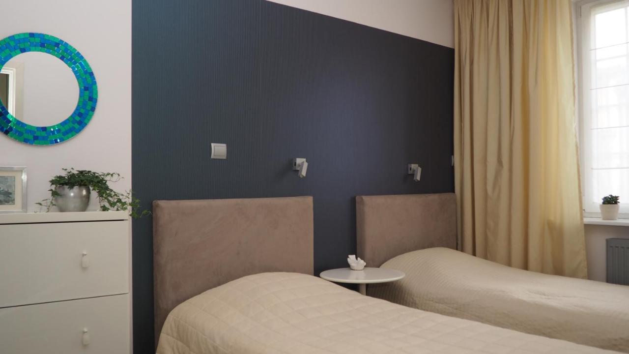 Grand-Tourist Trident Apartments กดัญสก์ ภายนอก รูปภาพ